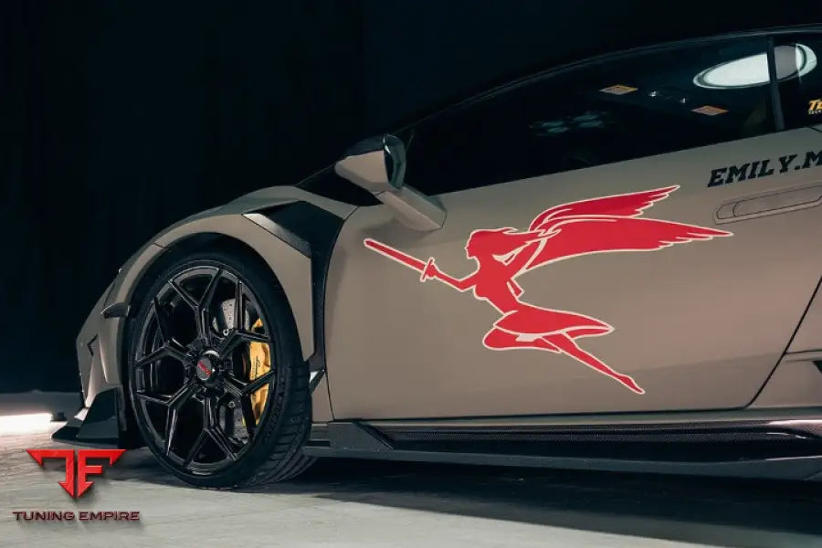 LAMBORGHINI HURACAN LP610 & LP580 CARBON FIBER BODY KIT