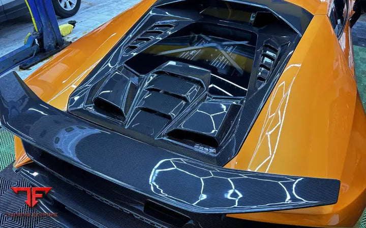 LAMBORGHINI HURACAN LP610 & LP580 & EVO COUPE CONVERT TECNICA STYLE DRY CARBON FIBER REAR ENGINE HOOD BSD