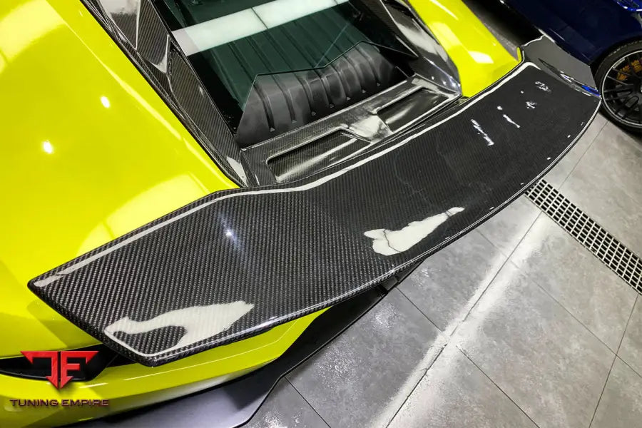 LAMBORGHINI HURACAN LP610 & LP580 & EVO & TECNICA DC STYLE CARBON FIBER TRUNK SPOILER WITH BASE BSD