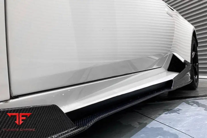 LAMBORGHINI HURACAN LP610 & LP580 MD STYLE CARBON FIBER SIDE SKIRTS BSD