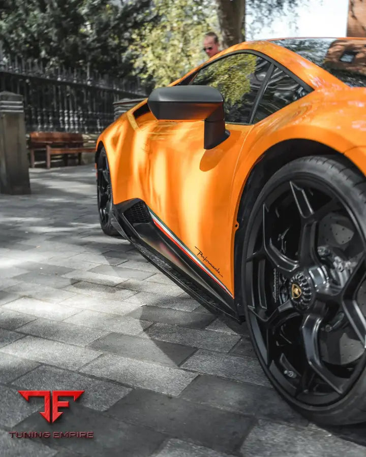 LAMBORGHINI HURACAN PERFORMANTE BODY KIT