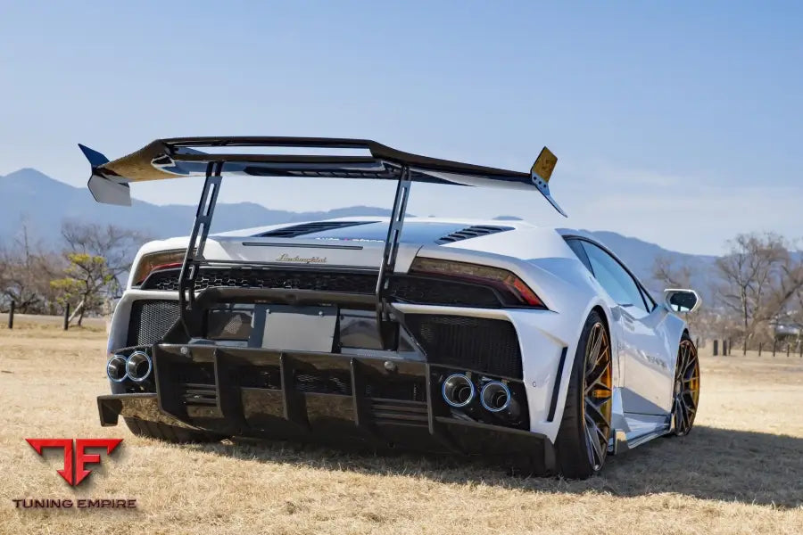 LAMBORGHINI HURACÁN BODY KIT