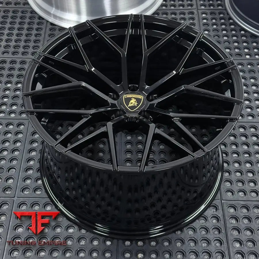 LAMBORGHINI HURACAN RAZOR WHEELS FORGED