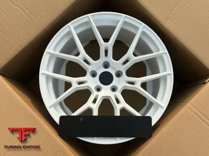 LAMBORGHINI HURACAN STERRATO 19 INCH FORGED WHEELS