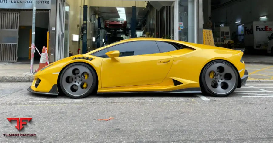 LAMBORGHINI HURACAN 1016 CARBON BODY KITS PARTS