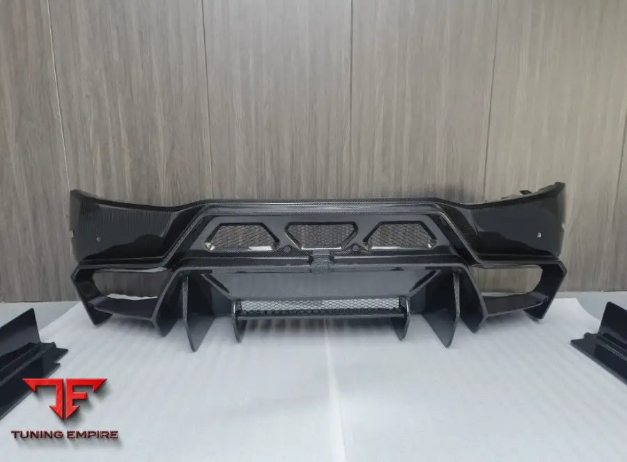 LAMBORGHINI HURACAN 1016 CARBON BODY KITS PARTS