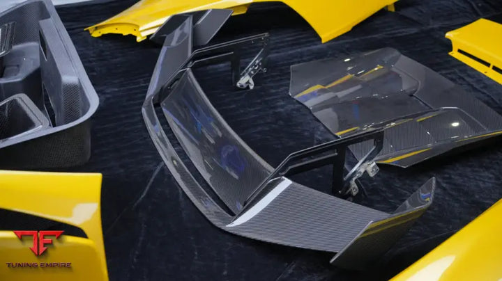 LAMBORGHINI HURACAN 1016 CARBON BODY KITS PARTS