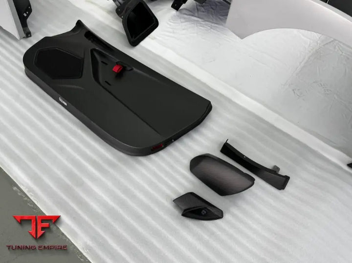 LAMBORGHINI HURACAN 1016 CARBON BODY KITS PARTS