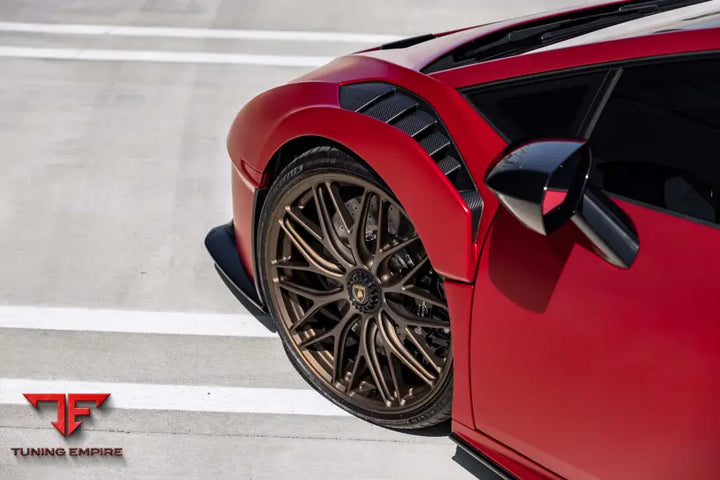 LAMBORGHINI HURACAN STO FORGED WHEELS AND EXHAUST SYSTEM