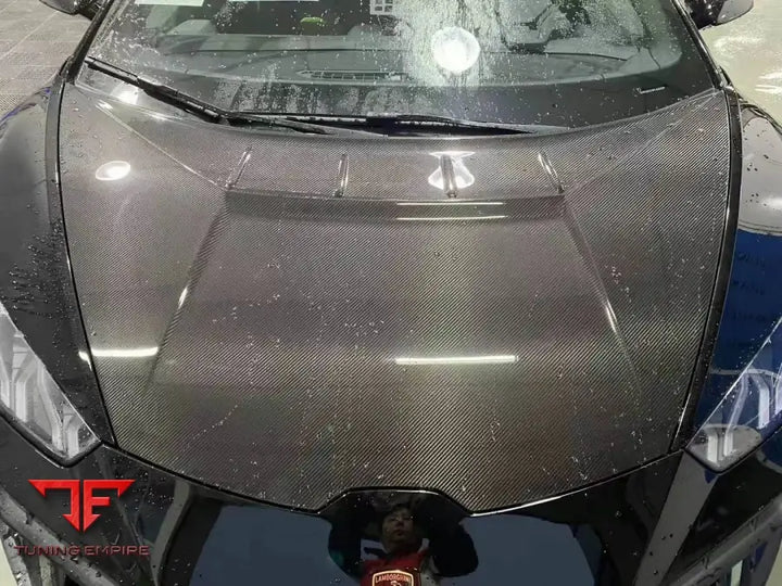 LAMBORGHINI HURACAN TECNICA CARBON FIBER PARTS