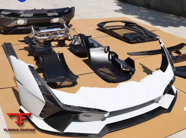 LAMBORGHINI HURACAN TECNICA DRY CARBON FIBER PARTS