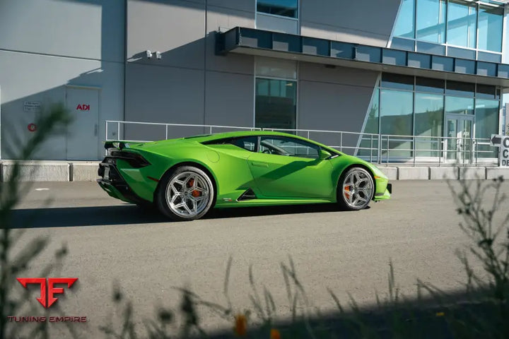 LAMBORGHINI HURACAN TECNICA FORGED WHEELS