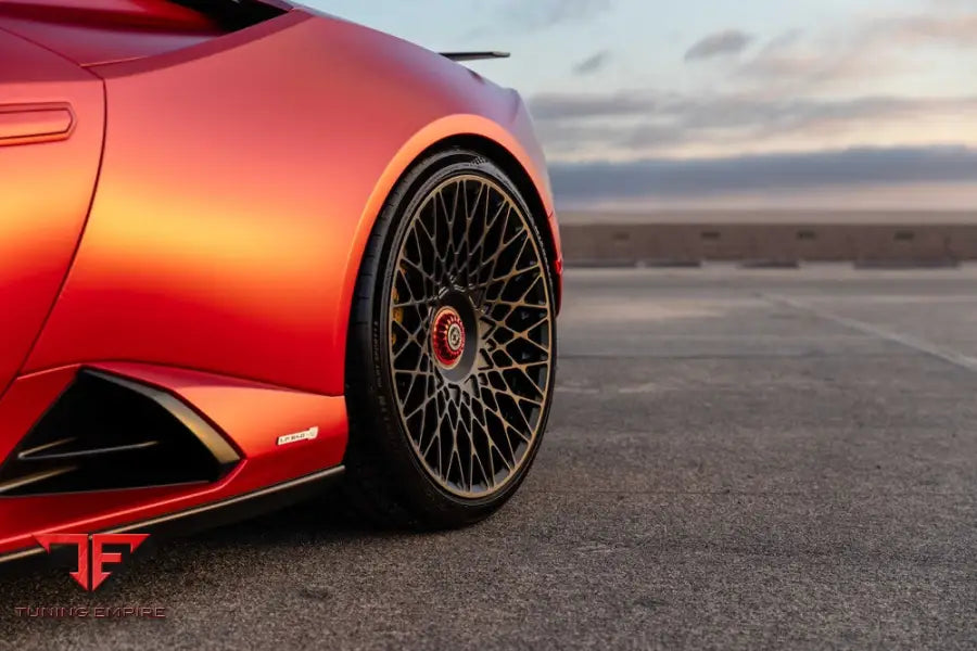 LAMBORGHINI HURACAN TECNICA FORGED WHEELS AND EXHAUST SYSTEM