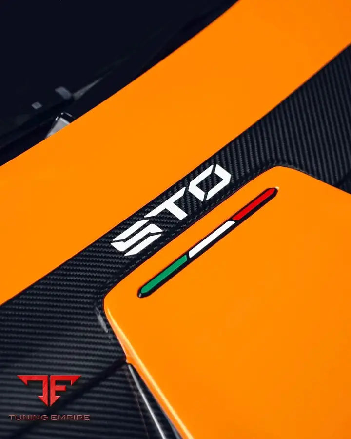 LAMBORGHINI HURACAN UPGRADE STO STYLE DRY CARBON FIBER BODY KIT