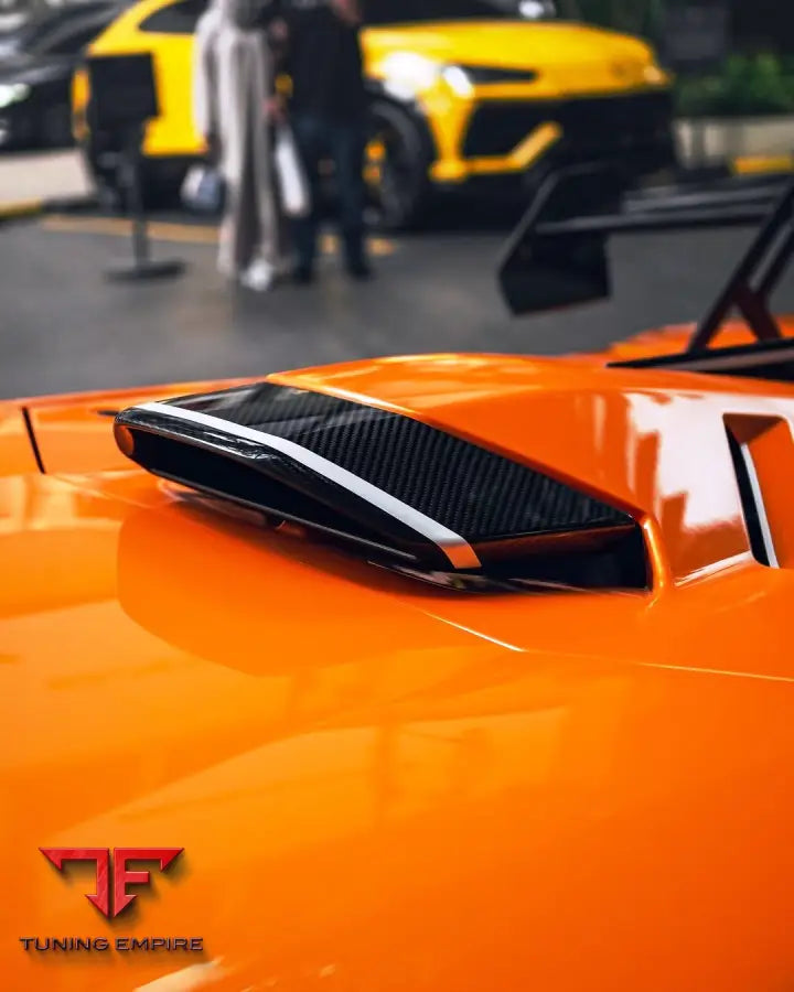 LAMBORGHINI HURACAN UPGRADE STO STYLE DRY CARBON FIBER BODY KIT