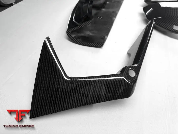 LAMBORGHINI REVUELTO CARBON PARTS