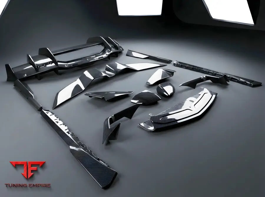 LAMBORGHINI REVUELTO CARBON PARTS