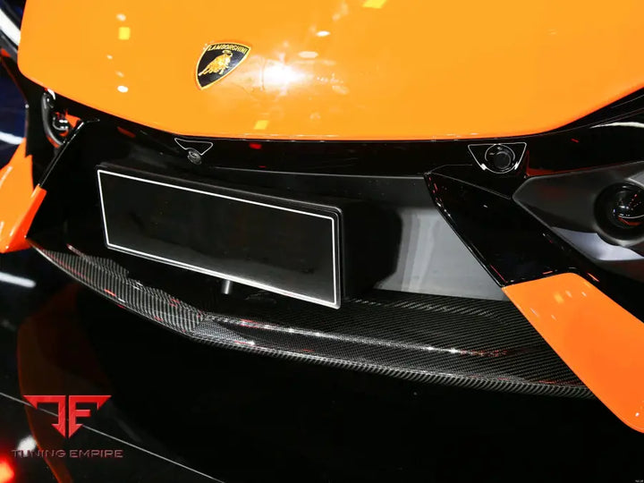 LAMBORGHINI REVUELTO CARBON PARTS