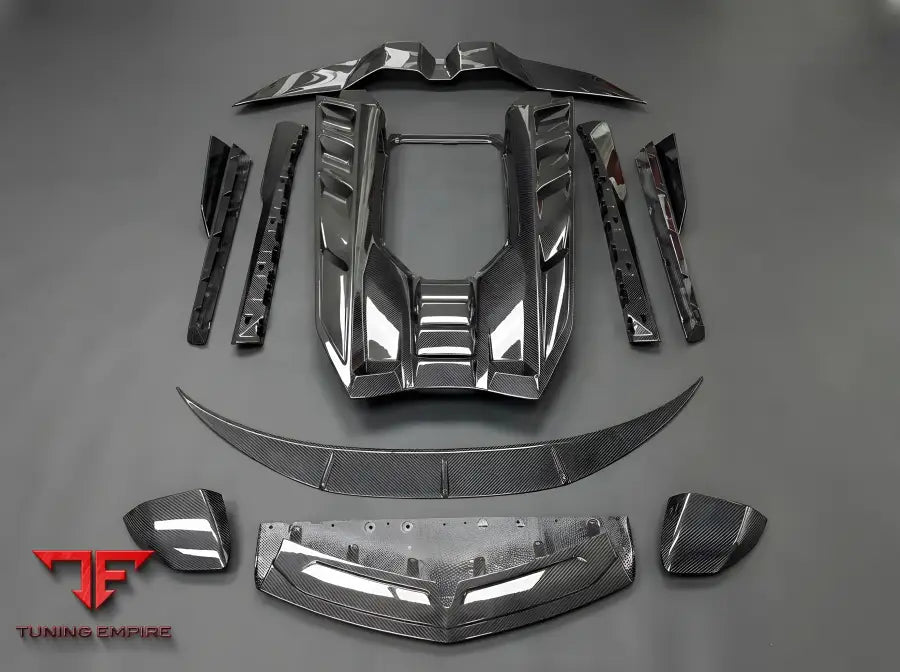 LAMBORGHINI REVUELTO CARBON PARTS