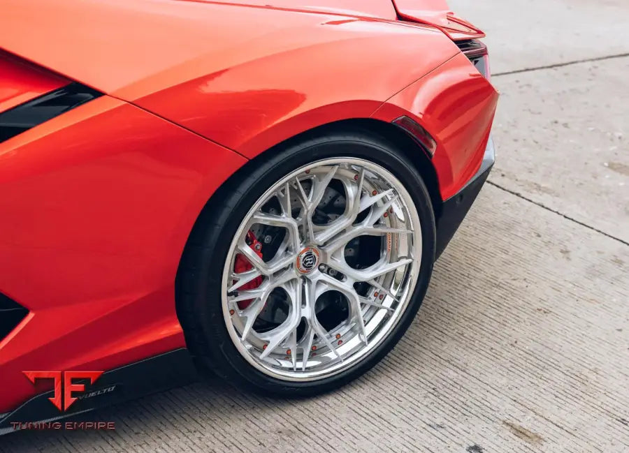 LAMBORGHINI REVUELTO FORGED WHEELS