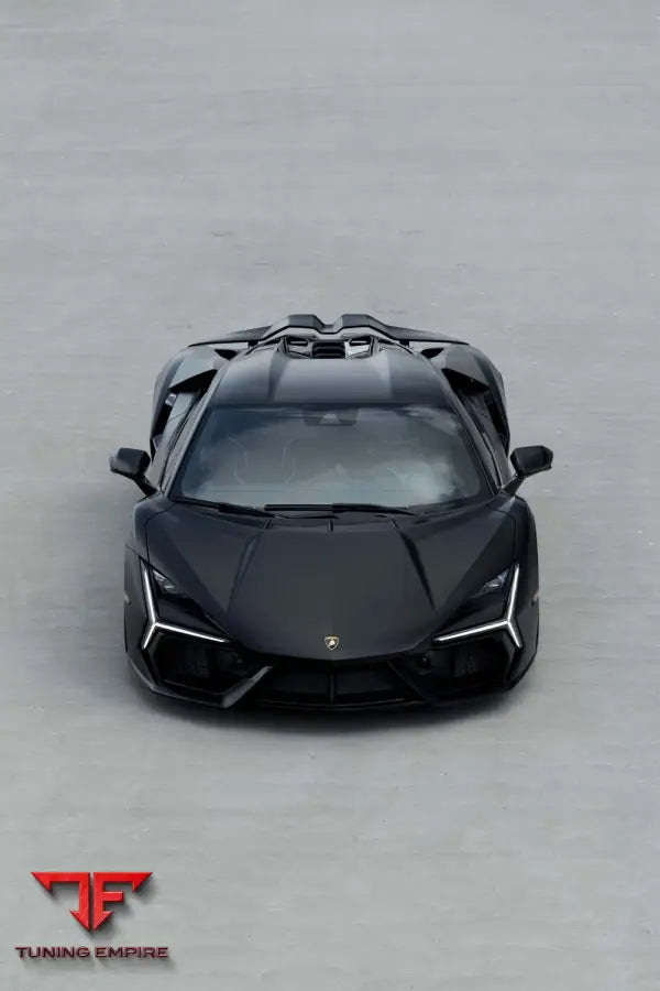 LAMBORGHINI REVUELTO FORGED WHEELS AND EXHAUST SYSTEM
