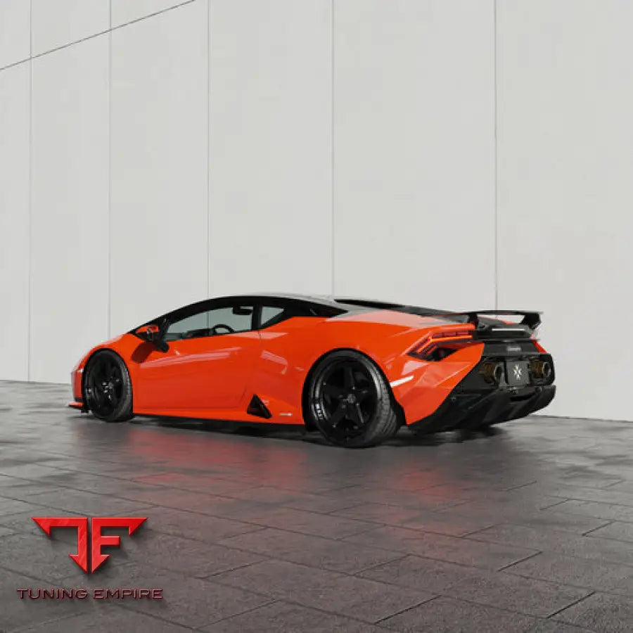 LAMBORGHINI TECNICA FORGED WHEELS