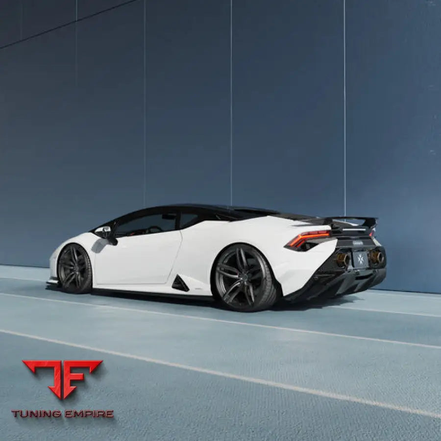 LAMBORGHINI TECNICA FORGED WHEELS