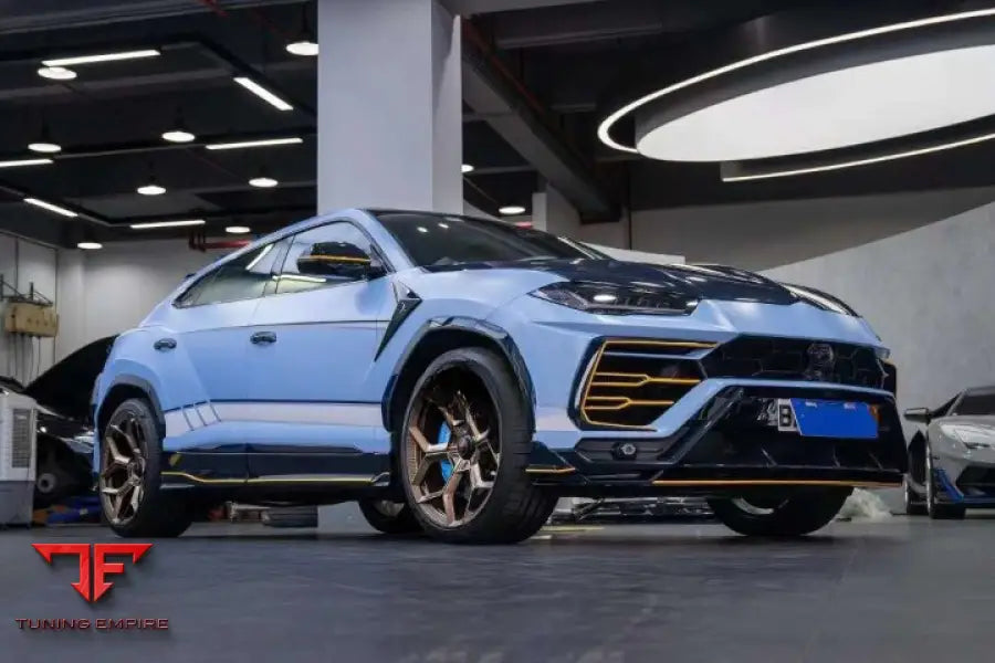 Lamborghini Urus 2018 + Carbon Body Kit