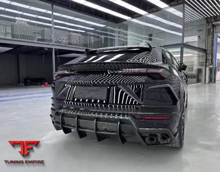 Lamborghini Urus 2018 + Carbon Fiber Soft Kit