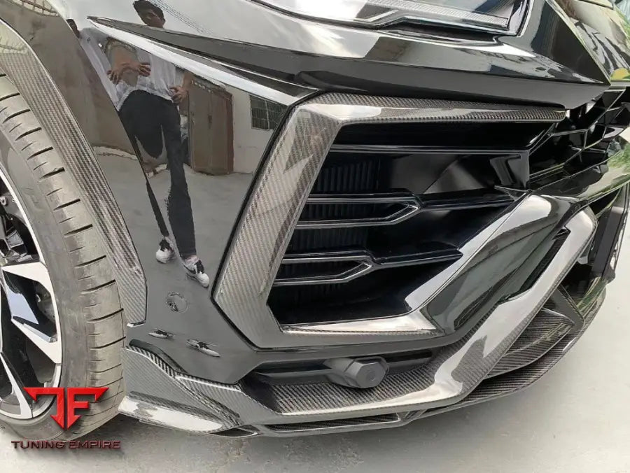 LAMBORGHINI URUS CARBON BODY KITS PARTS