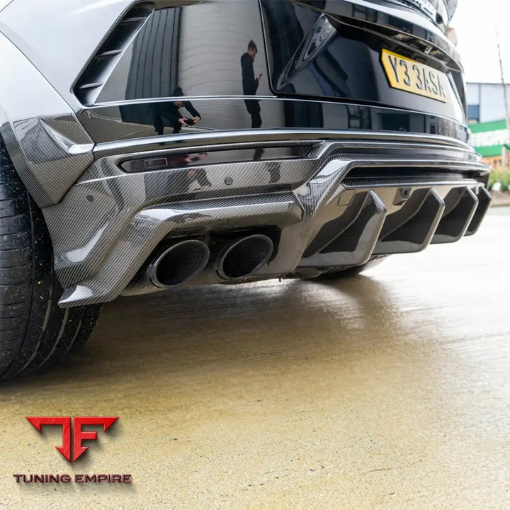 LAMBORGHINI URUS CARBON FIBER PARTS