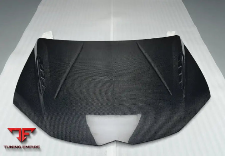 LAMBORGHINI URUS CARBON HOOD
