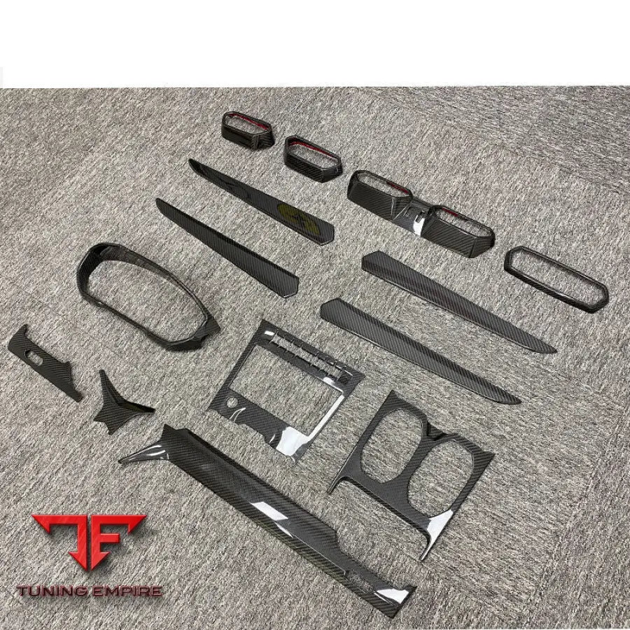 LAMBORGHINI URUS CARBON DECORATION ACCESSORIES INTERIOR