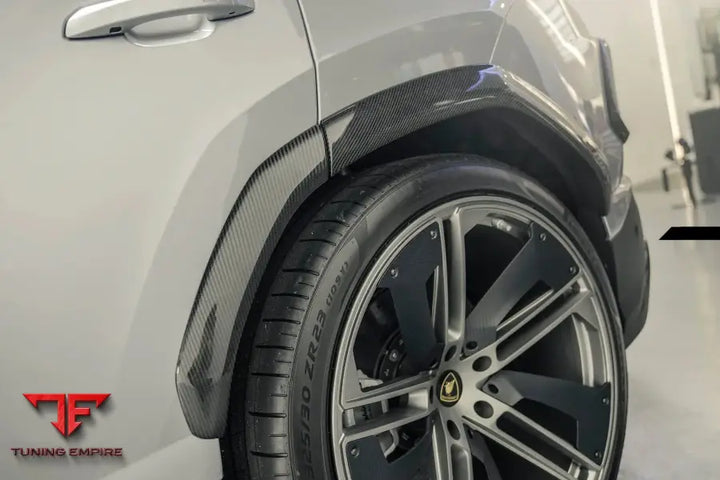LAMBORGHINI URUS CARBON PARTS