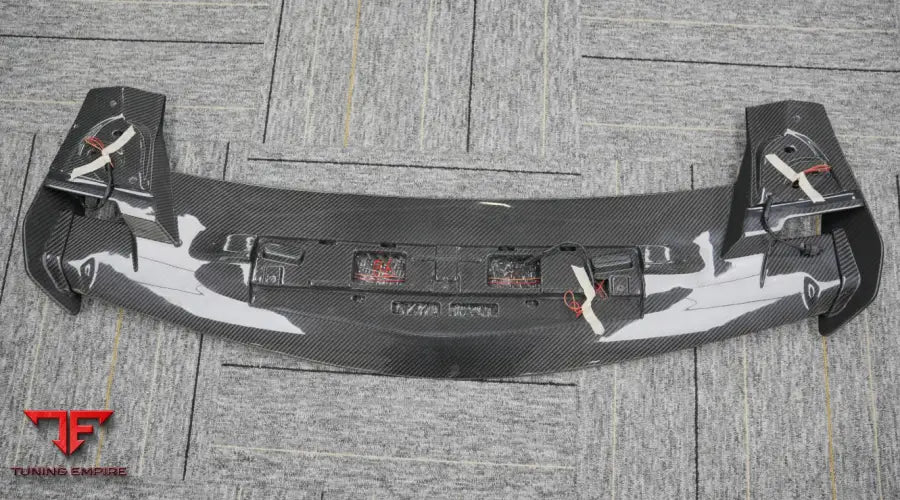 LAMBORGHINI URUS PERFORMANTE CARBON PARTS