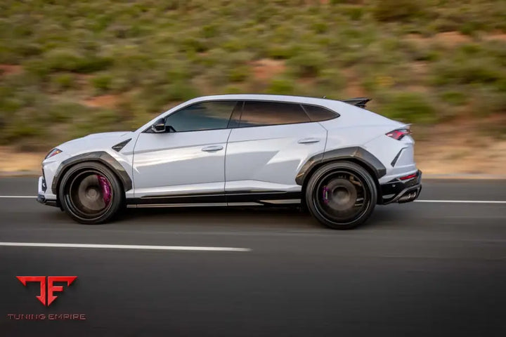 LAMBORGHINI URUS FORGED WHEELS AND EXHAUST SYSTEM