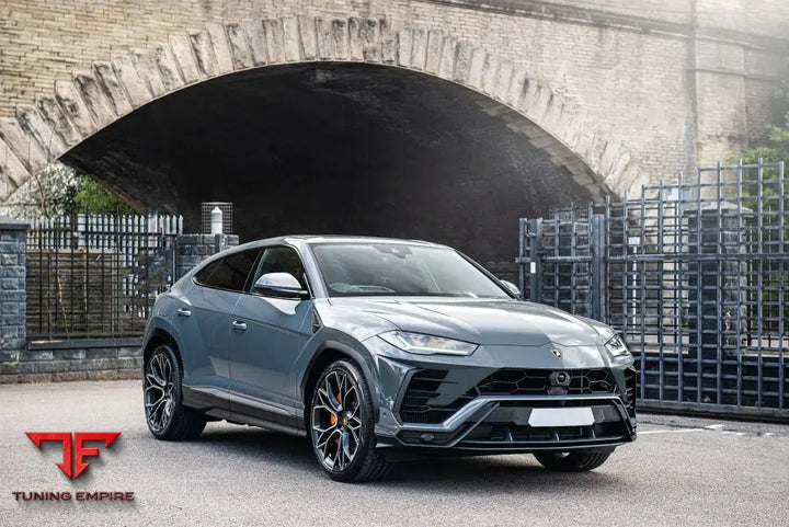 LAMBORGHINI URUS FRONT VENT WINGLETS 2018Y