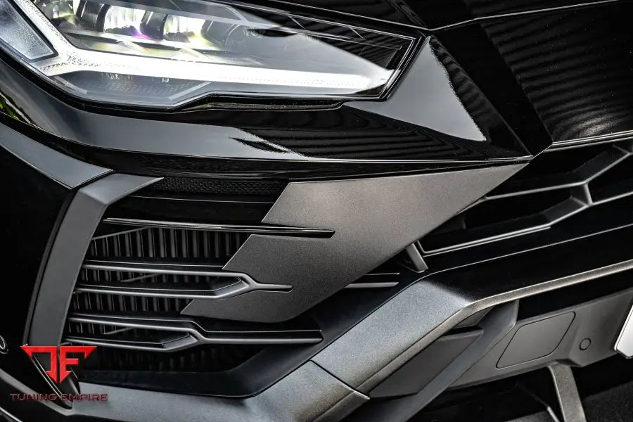 LAMBORGHINI URUS FRONT VENT WINGLETS 2018Y