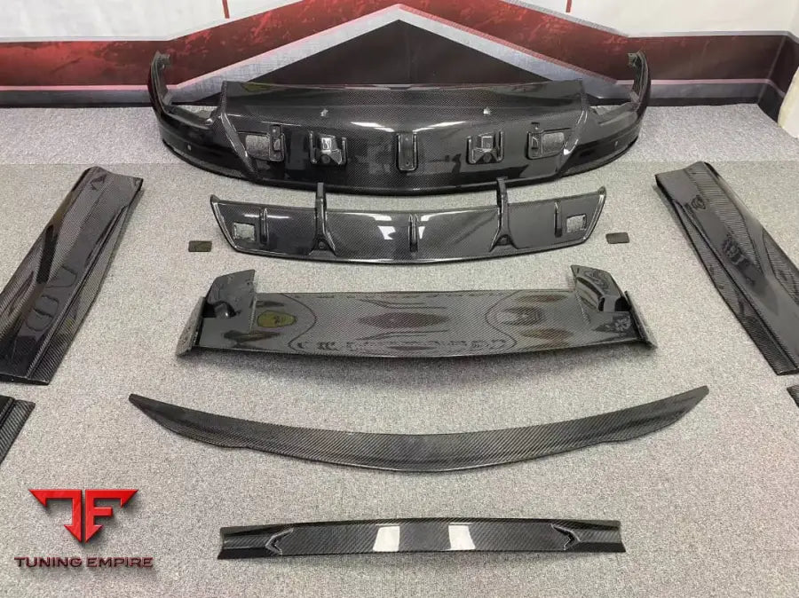 LAMBORGHINI URUS PERFORMANTE CARBON PARTS