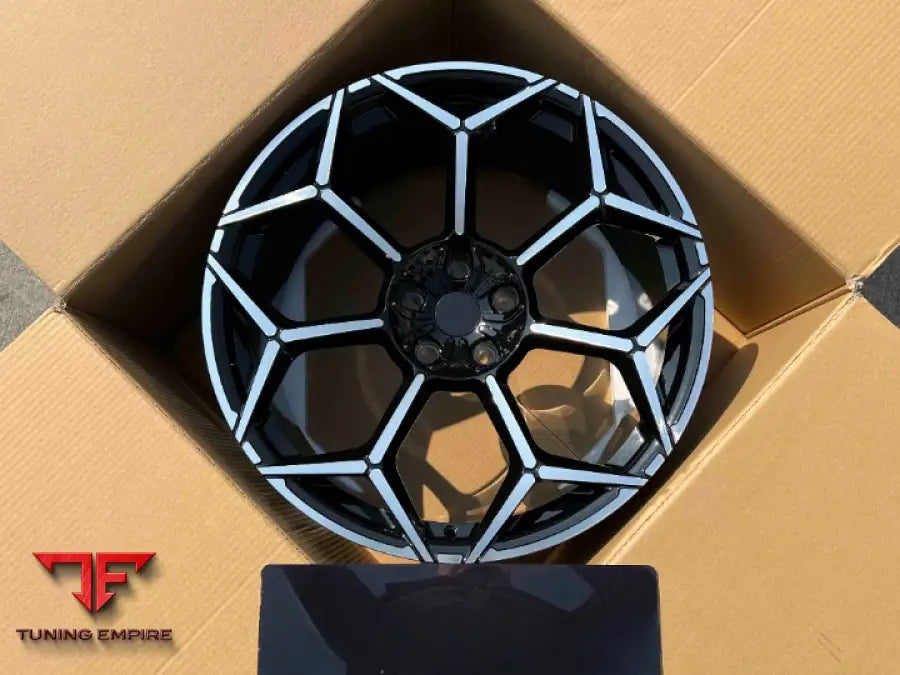 LAMBORGHINI URUS PERFORMANTE WHEELS