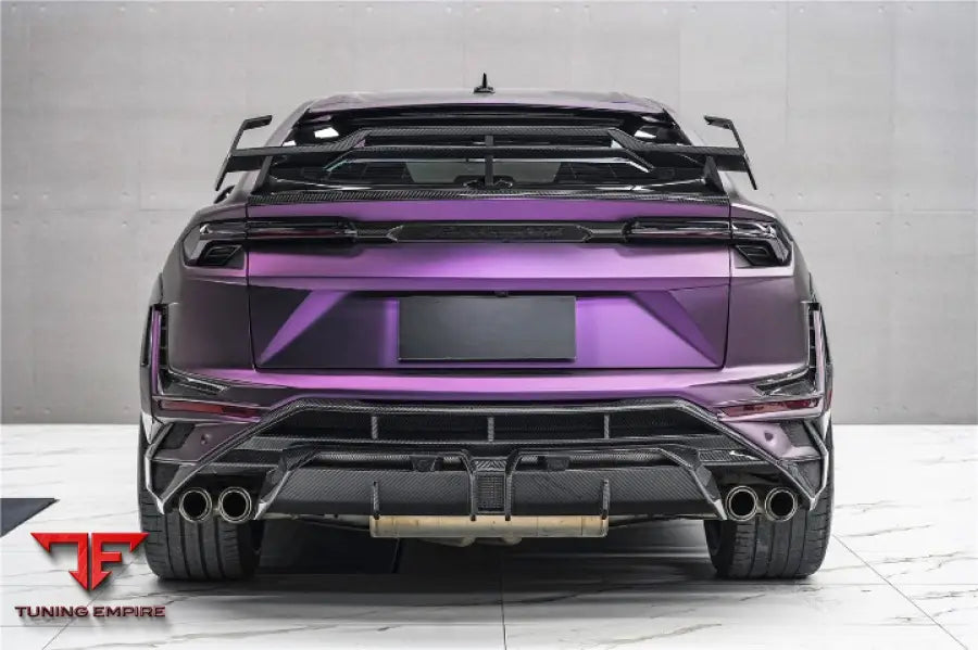 LAMBORGHINI URUS S CARBON FIBER BODY KIT