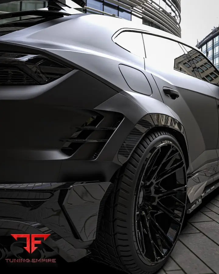 LAMBORGHINI URUS SE WIDEBODY KIT