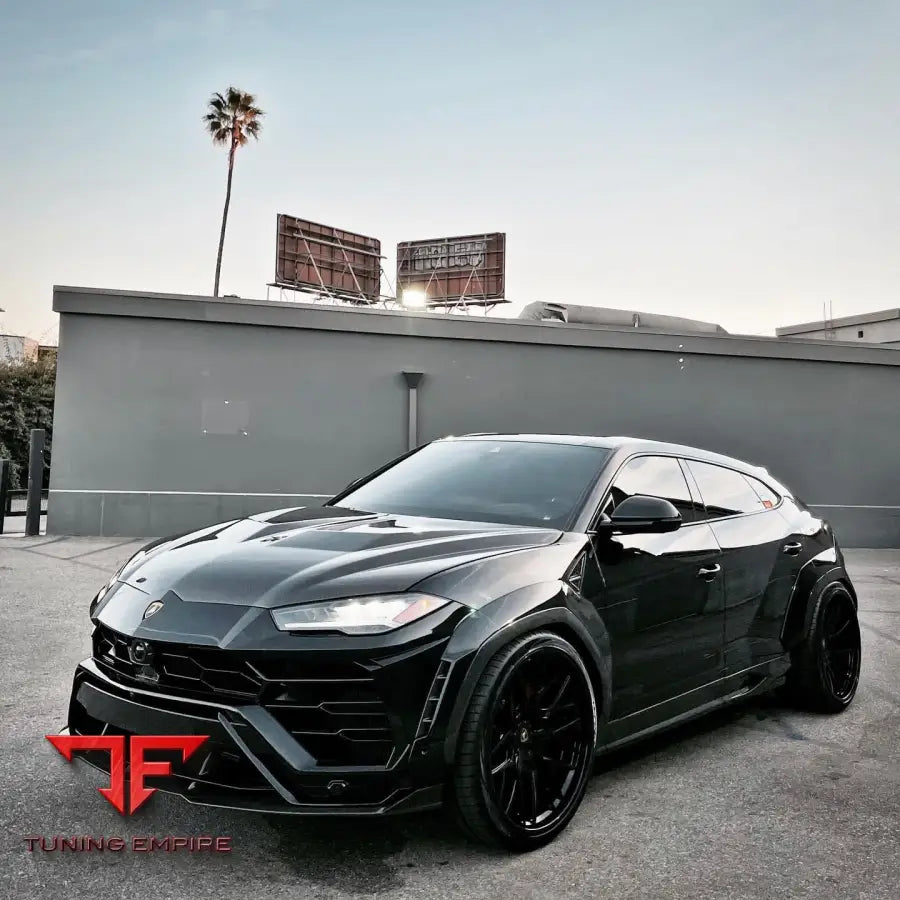 LAMBORGHINI URUS WIDEBODY KIT