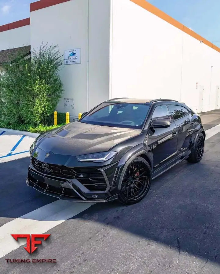 LAMBORGHINI URUS WIDEBODY KIT