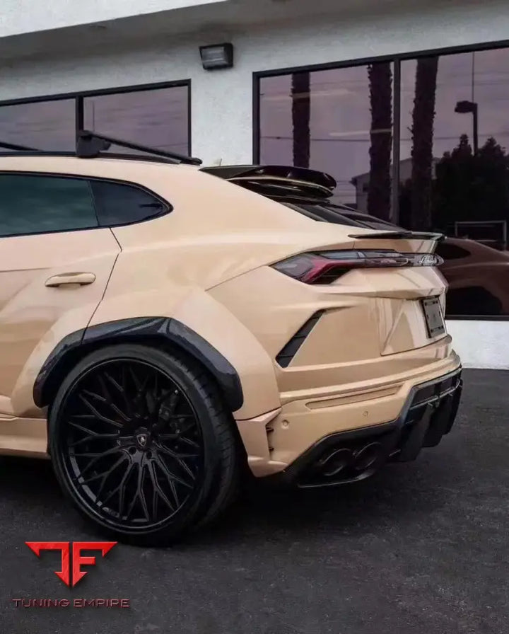 LAMBORGHINI URUS WIDEBODY KIT PERFORMANTE/S