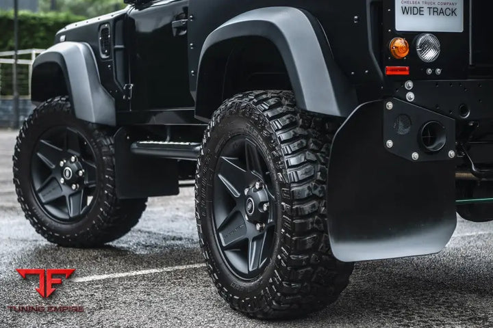 LAND ROVER DEFENDER 110 KAHN FORGED WHEELS