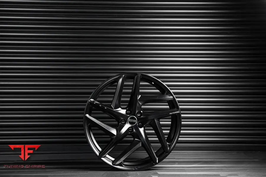 LAND ROVER DEFENDER 110 KAHN FORGED WHEELS