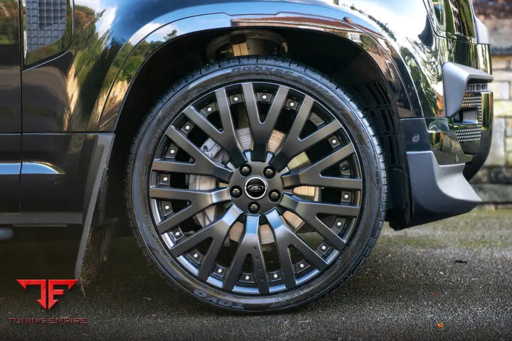 LAND ROVER DEFENDER 130 KAHN ALLOY WHEELS