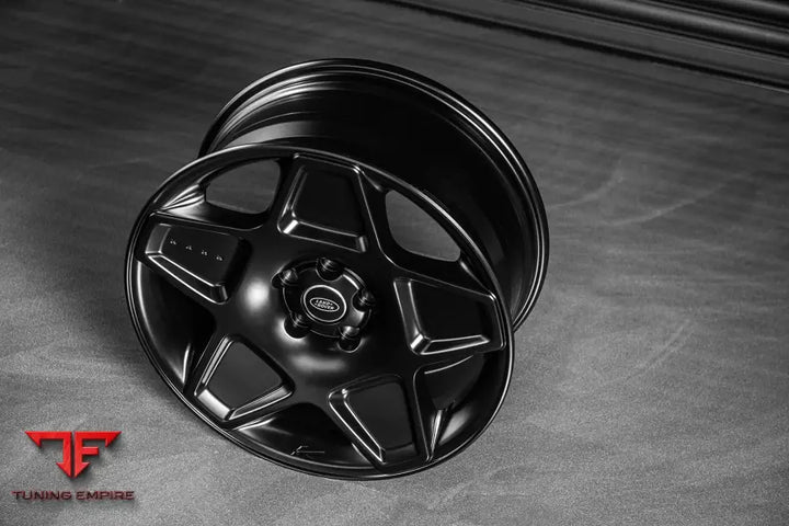 LAND ROVER DEFENDER 130 KAHN FORGED WHEELS