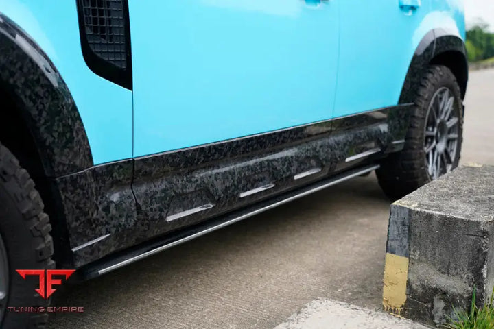 LAND ROVER DEFENDER 2021 + DRY CARBON BODY KIT